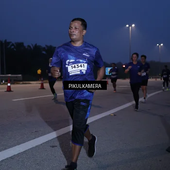 Runner Photo 7317197
