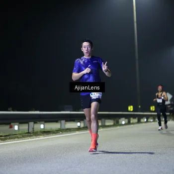 Runner Photo 7317218