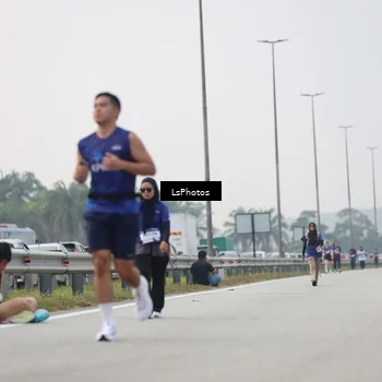 Runner Photo 7317225