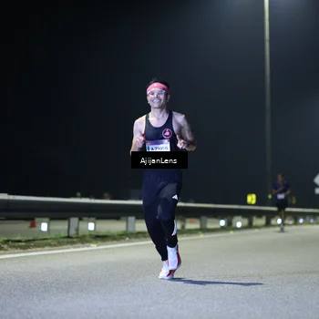Runner Photo 7317240