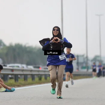 Runner Photo 7317242