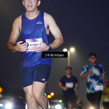 Runner Photo 7317274