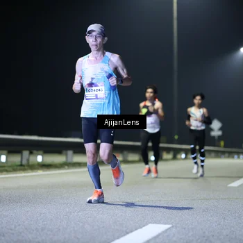 Runner Photo 7317275