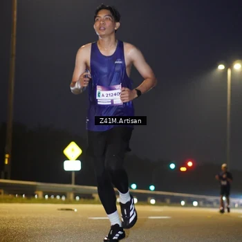Runner Photo 7317290