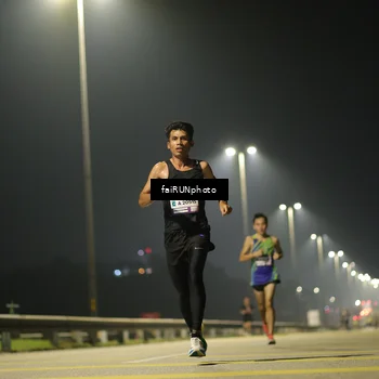 Runner Photo 7317291