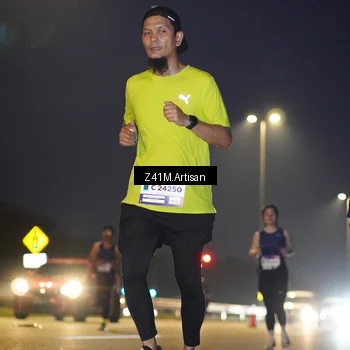 Runner Photo 7317297