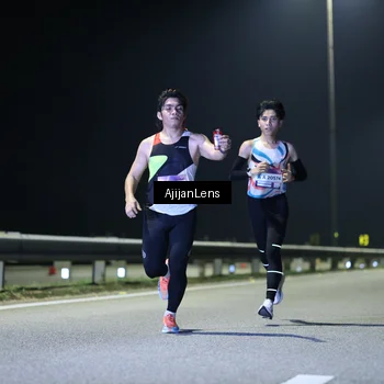 Runner Photo 7317298