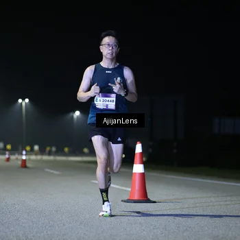 Runner Photo 7317342