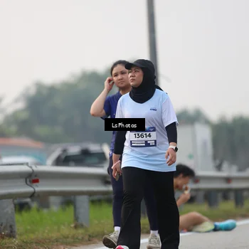 Runner Photo 7317358
