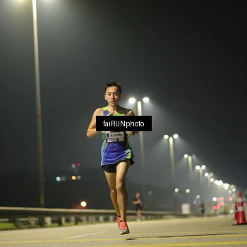 Runner Photo 7317366