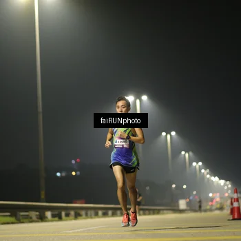 Runner Photo 7317373