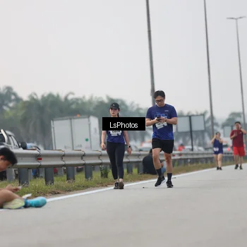 Runner Photo 7317385
