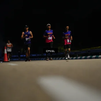Runner Photo 7317389