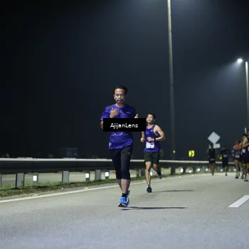Runner Photo 7317423