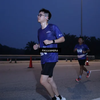 Runner Photo 7317426
