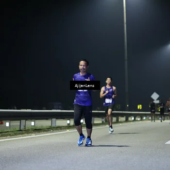 Runner Photo 7317430