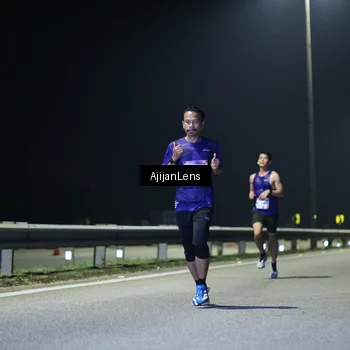 Runner Photo 7317439
