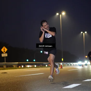 Runner Photo 7317443