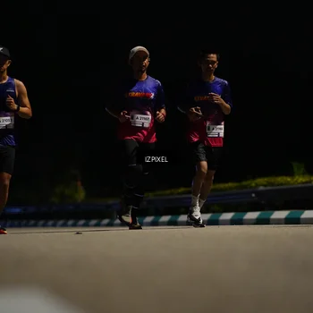 Runner Photo 7317455