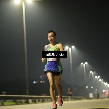 Runner Photo 7317466