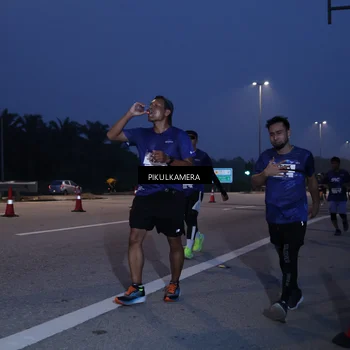 Runner Photo 7317488