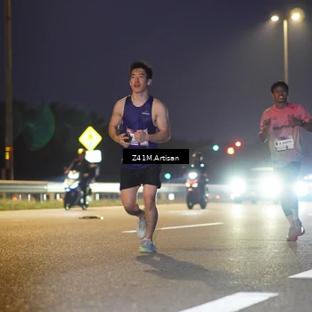 Runner Photo 7317503
