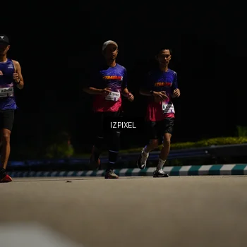 Runner Photo 7317511
