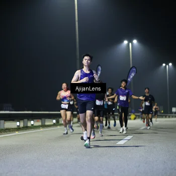 Runner Photo 7317517