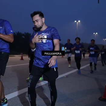 Runner Photo 7317527