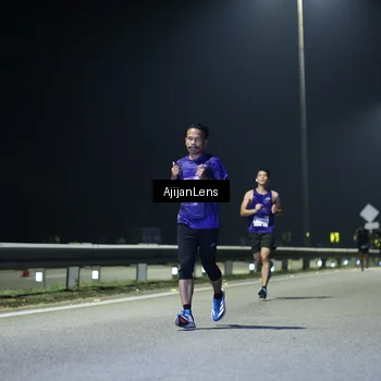 Runner Photo 7317528