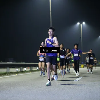 Runner Photo 7317531