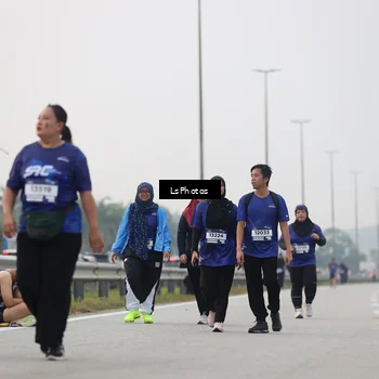 Runner Photo 7317555