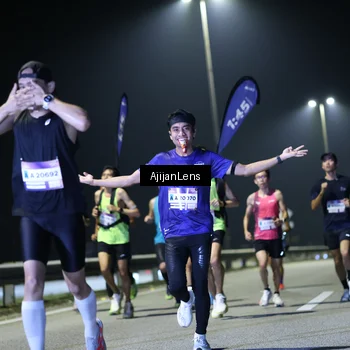 Runner Photo 7317632