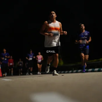 Runner Photo 7317670