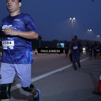 Runner Photo 7317695