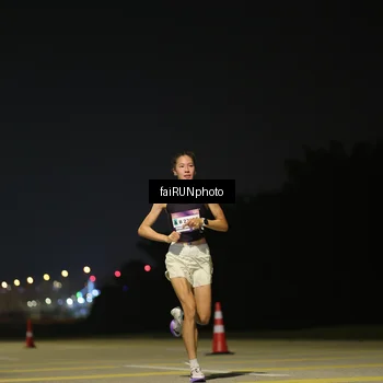 Runner Photo 7317715