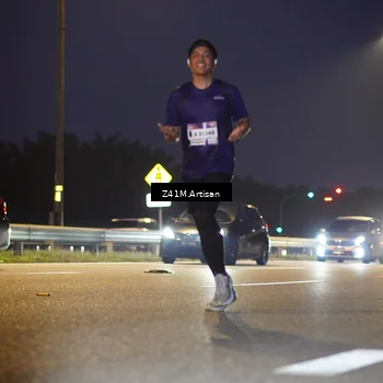 Runner Photo 7317740