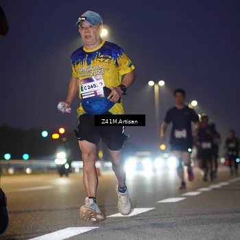 Runner Photo 7317759