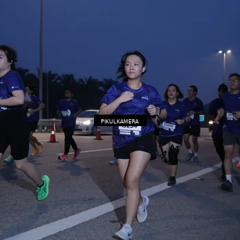 Runner Photo 7317766