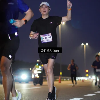 Runner Photo 7317795