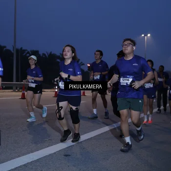 Runner Photo 7317803