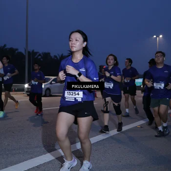 Runner Photo 7317805