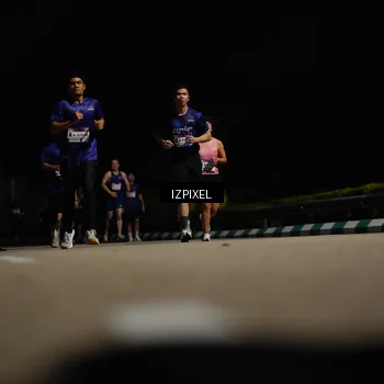 Runner Photo 7317813