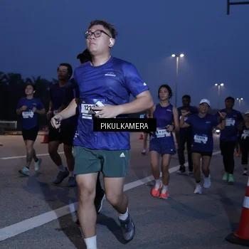 Runner Photo 7317822