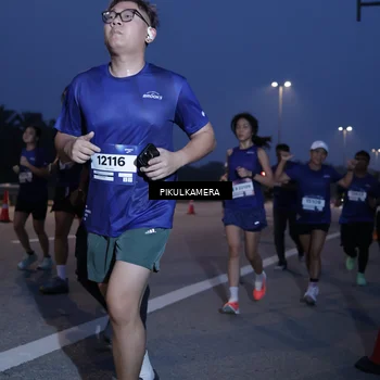 Runner Photo 7317830