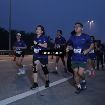 Runner Photo 7317839