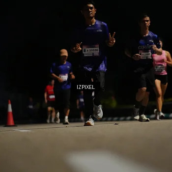 Runner Photo 7317844