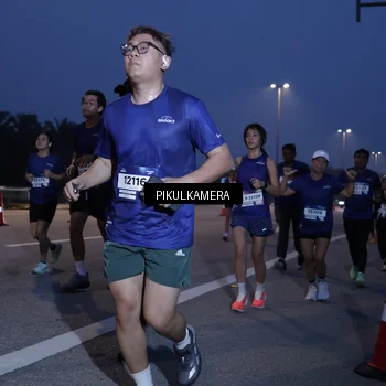 Runner Photo 7317848