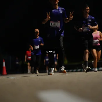 Runner Photo 7317856