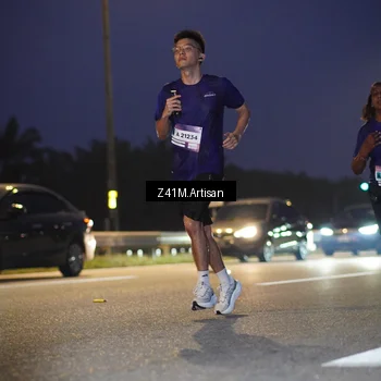 Runner Photo 7317865